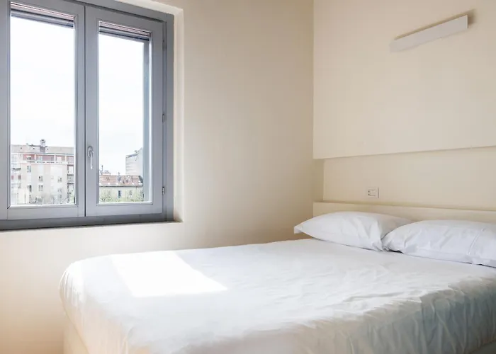 Bilocale In Ottima Posizione: Tra E Lima Appartamento Milano