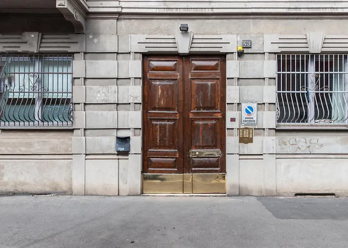 Bilocale In Ottima Posizione: Tra E Lima Milano