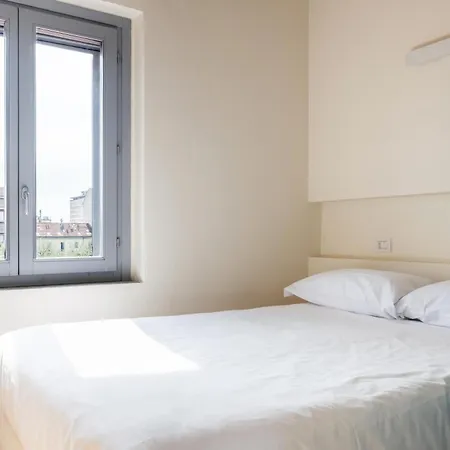 Bilocale In Ottima Posizione: Tra E Lima Apartment Milan
